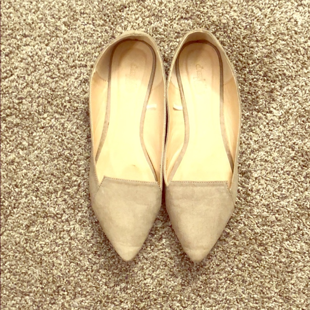 Pointed toe flats